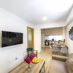 Apartmán C-premium Apts 100m From And Centre *