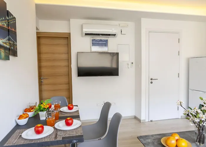 Daire C-premium Apts 100m From And Centre *