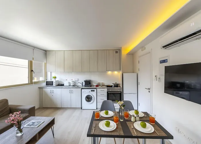 Daire C-premium Apts 100m From And Centre