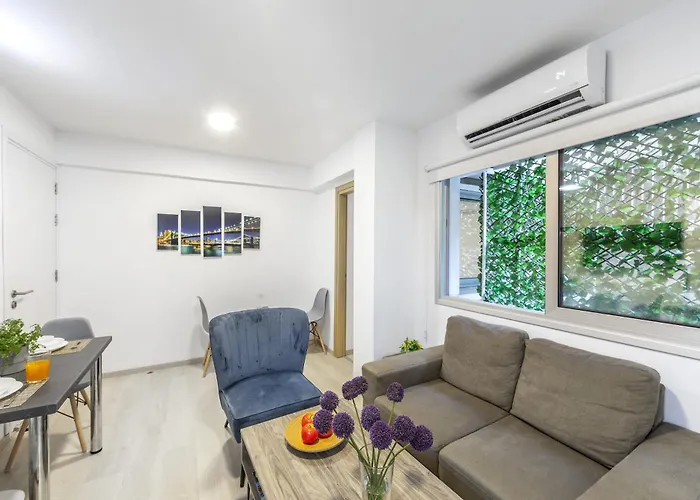 Daire C-premium Apts 100m From And Centre Larnaca