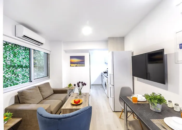 Daire C-premium Apts 100m From And Centre Larnaca