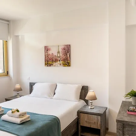 C-premium Apts 100m From And Centre * Ларнака