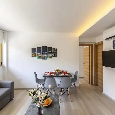 Apartamento C-premium Apts 100m From And Centre