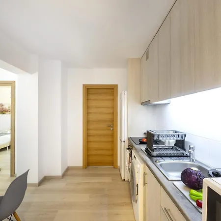 Apartamento C-premium Apts 100m From And Centre *