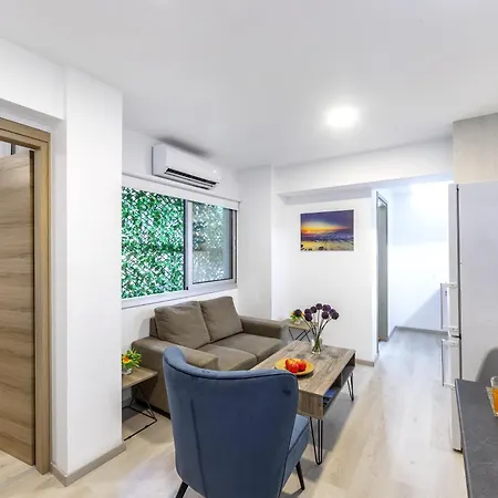 Διαμέρισμα C-premium Apts 100m From And Centre