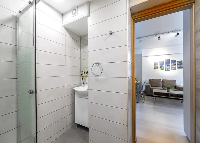 דירה C-premium Apts 100m From And Centre לרנקה