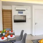 アパート C-premium Apts 100m From And Centre *